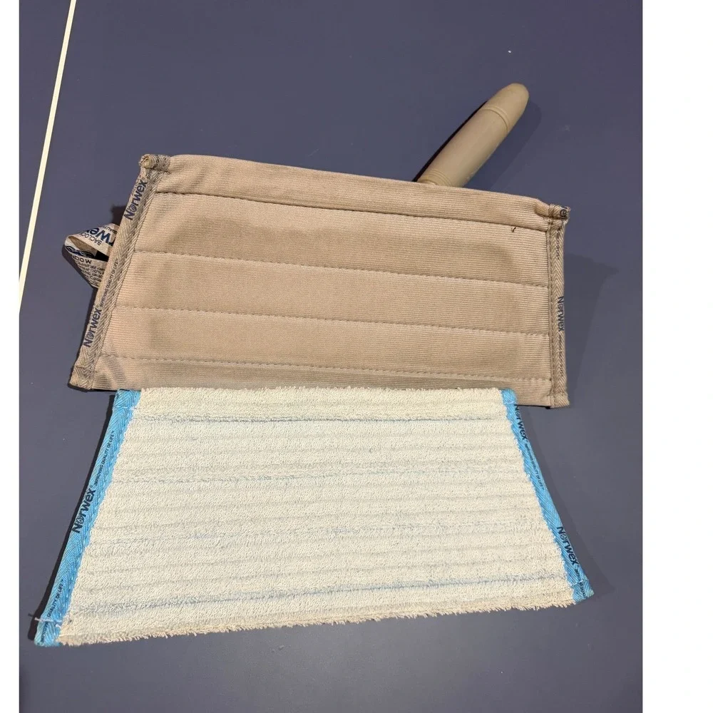Norwex Small Mop Base with Window Cloth Damp Mop Pad BacLock Microfiber Set - Picture 1 of 4
